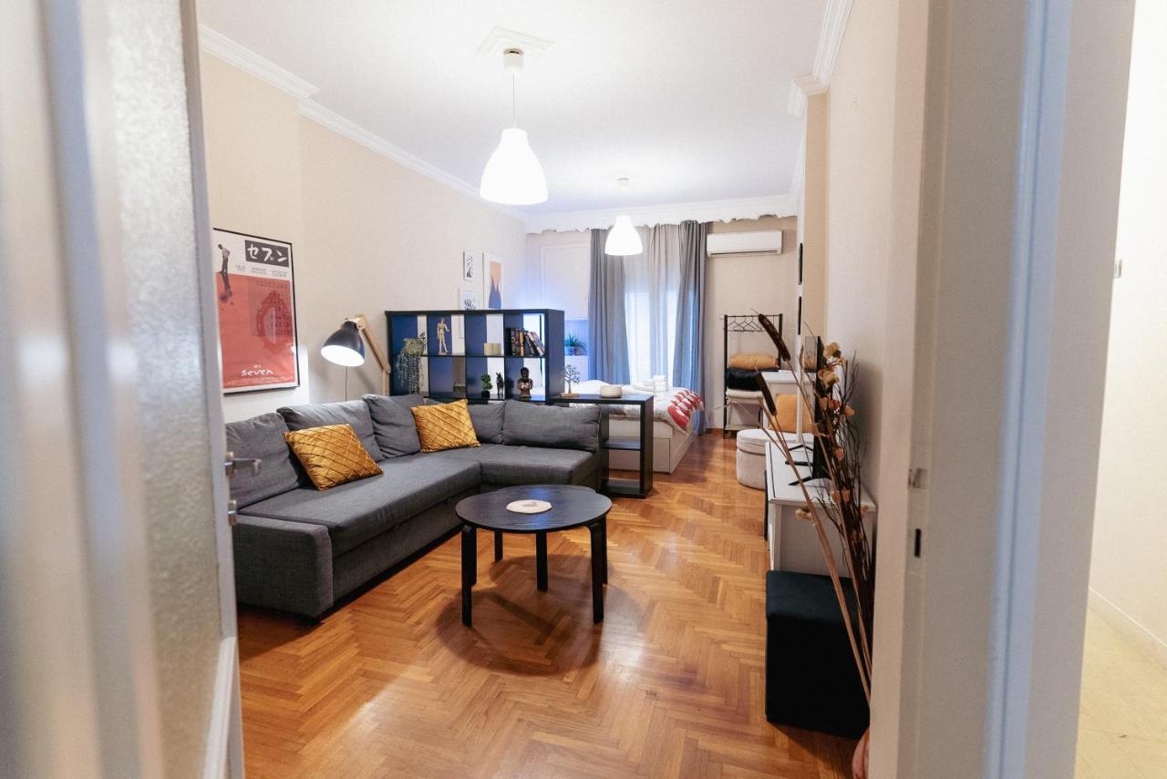 Charming 85Sqm Apartment With Panoramic City-Views Солун Екстериор снимка