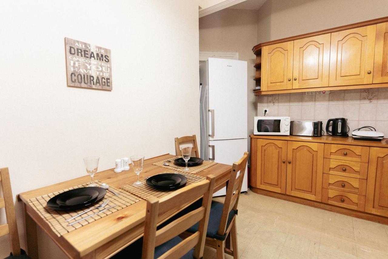 Charming 85Sqm Apartment With Panoramic City-Views Солун Екстериор снимка